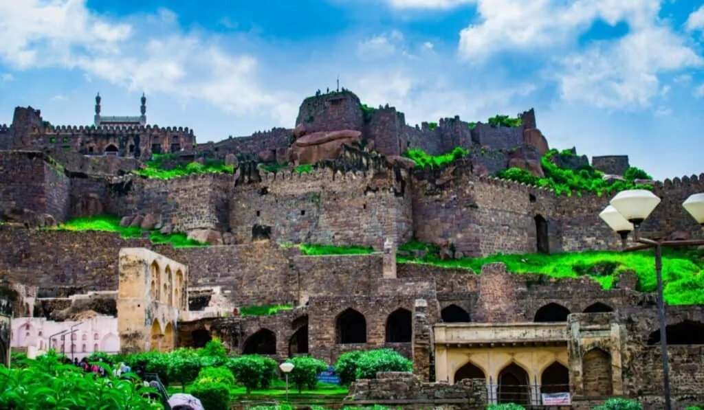Golconda Fort History in Hindi