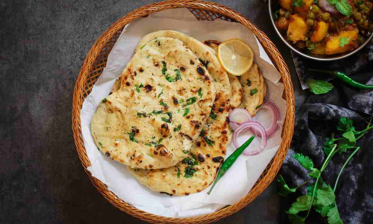 Tawa Kulcha Recipe