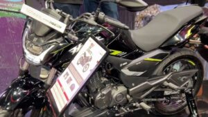 Hero Hunk 150R Launched With Premium Features And Latest Technology With A Mileage Of 65km, See Price