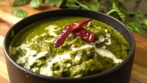 How To Make Punjab Famous Recipe Palak Paneer At Home?