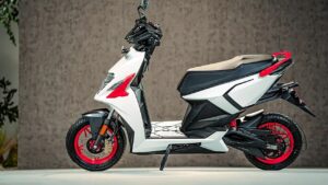 Simple Energy One Scooter Launched To Compete Bajaj EV With Range Of 226km, See Cost