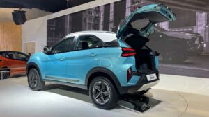 Tata Nexon 2024: A Bold New Chapter in Compact SUVs