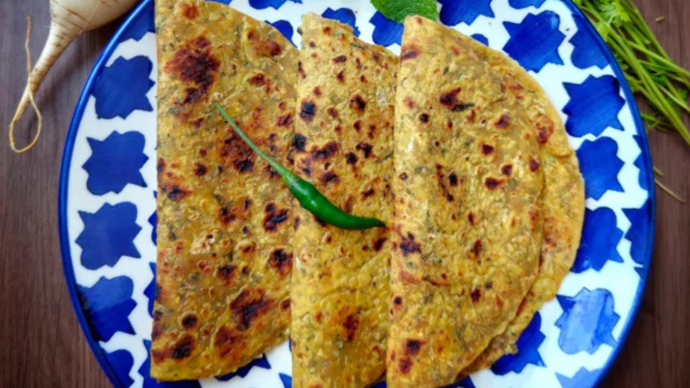 Chickpea Greens and Makki ki Roti