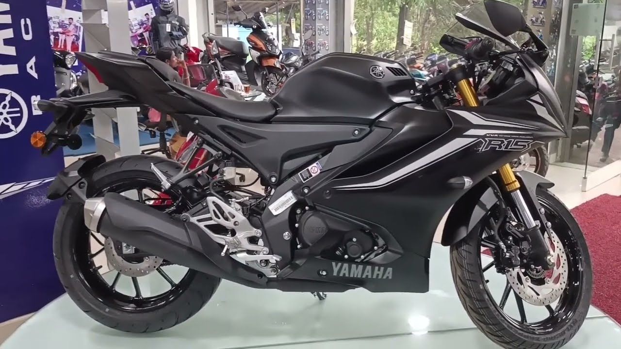 Yamaha R15s