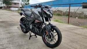 Wow, Bajaj Pulsar NS250 Has Been Come To Defeat Apache With Dangerous 250cc Engine