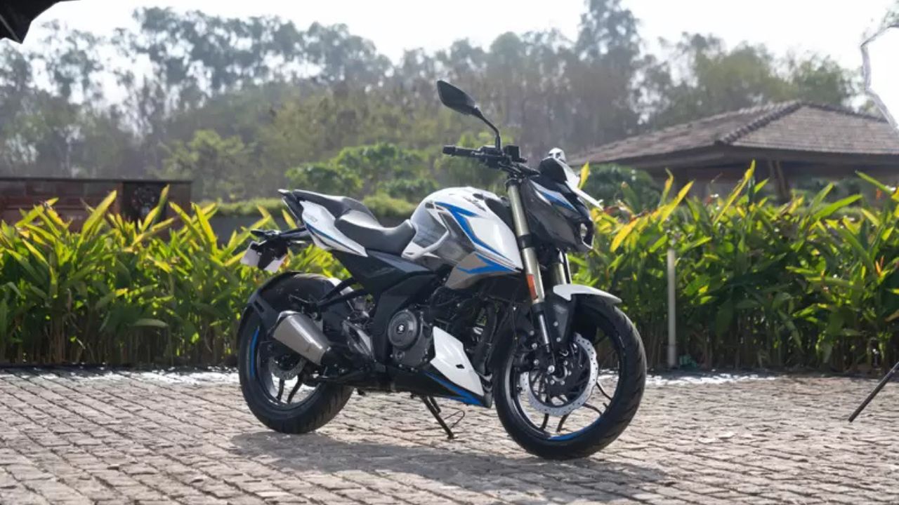 Bajaj Pulsar N250