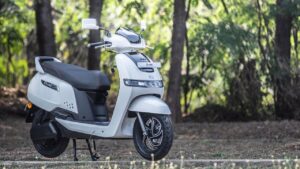 Buy TVS iQube Electric Scooter At Very Cheapest Price Special For Poor Family, Get Great Range Of 73Km