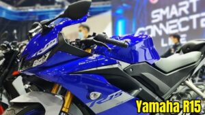 Yamaha R15 Come In Market With New Advance Features And Killer Look