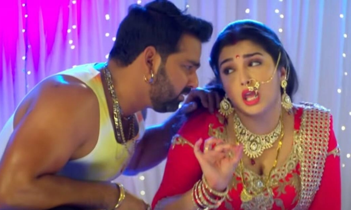 Bhojpuri Hit Song Pawan Singh and Amrapali Dubey Rate Diya Butake Still Winning Hearts