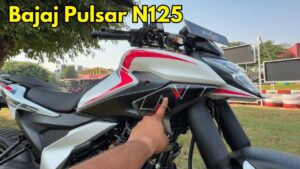 Launched Bajaj Pulsar N125 Bike Come To Compete TVS Apache At Low Down Payment