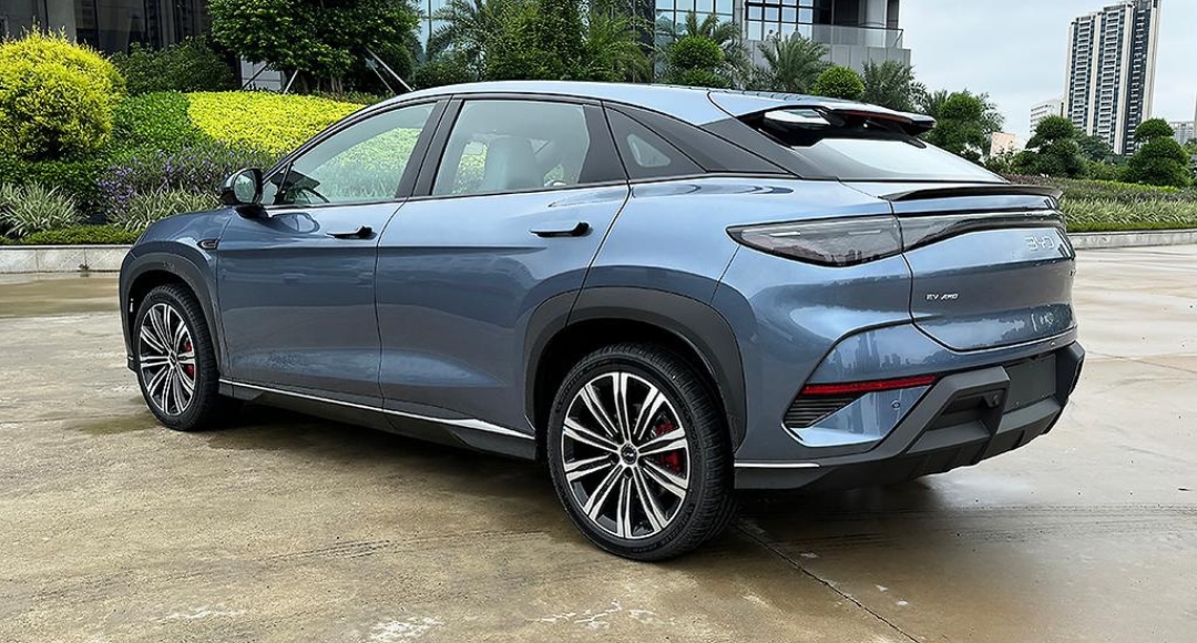 BYD Sealion 7 The Next Big Thing in Electric SUVs With Color Options And Design