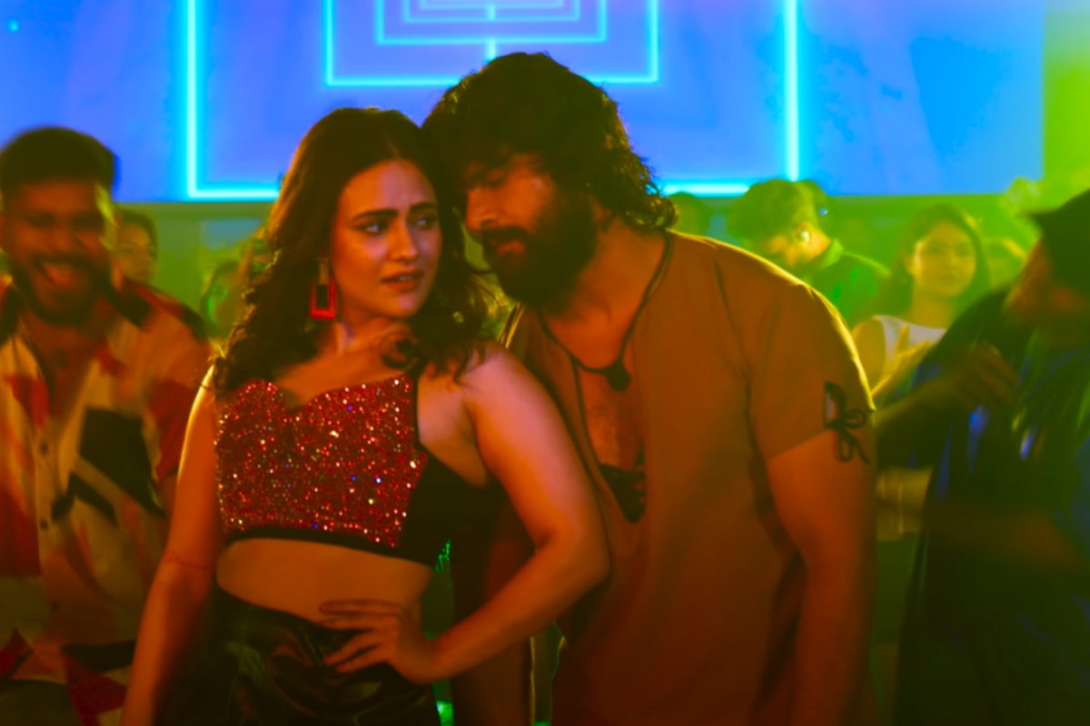 Bhojpuri Song: Halla Bhail Ba by Khesari And Ahana Goes Viral
