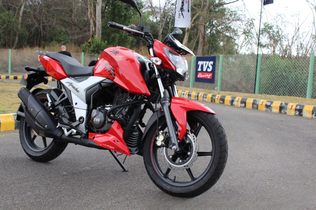 Apache RTR 160 4v