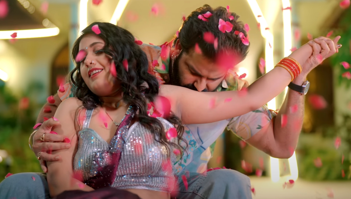 Bhojpuri Song: Saiya Suni Na, Pawan Singh And Sanjana Singh Magical Duo Wins Hearts Again