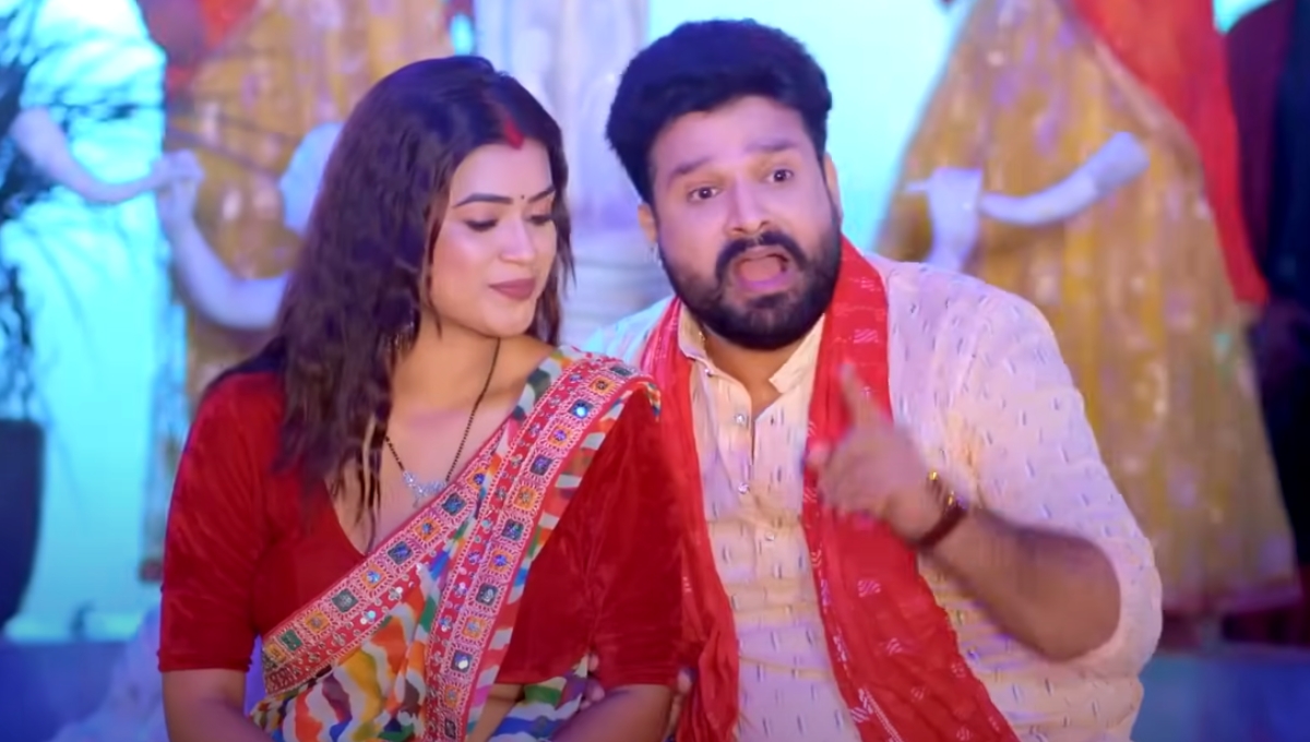 Bhojpuri Song: Ghuma Da Balamua Breaks Records, Bhojpuri Music at Its Best
