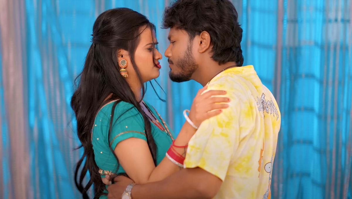 Bhojpuri Song: Aaho Saiya, Dhananjay Dhadkan And Anjali Pandey Steal Hearts Again