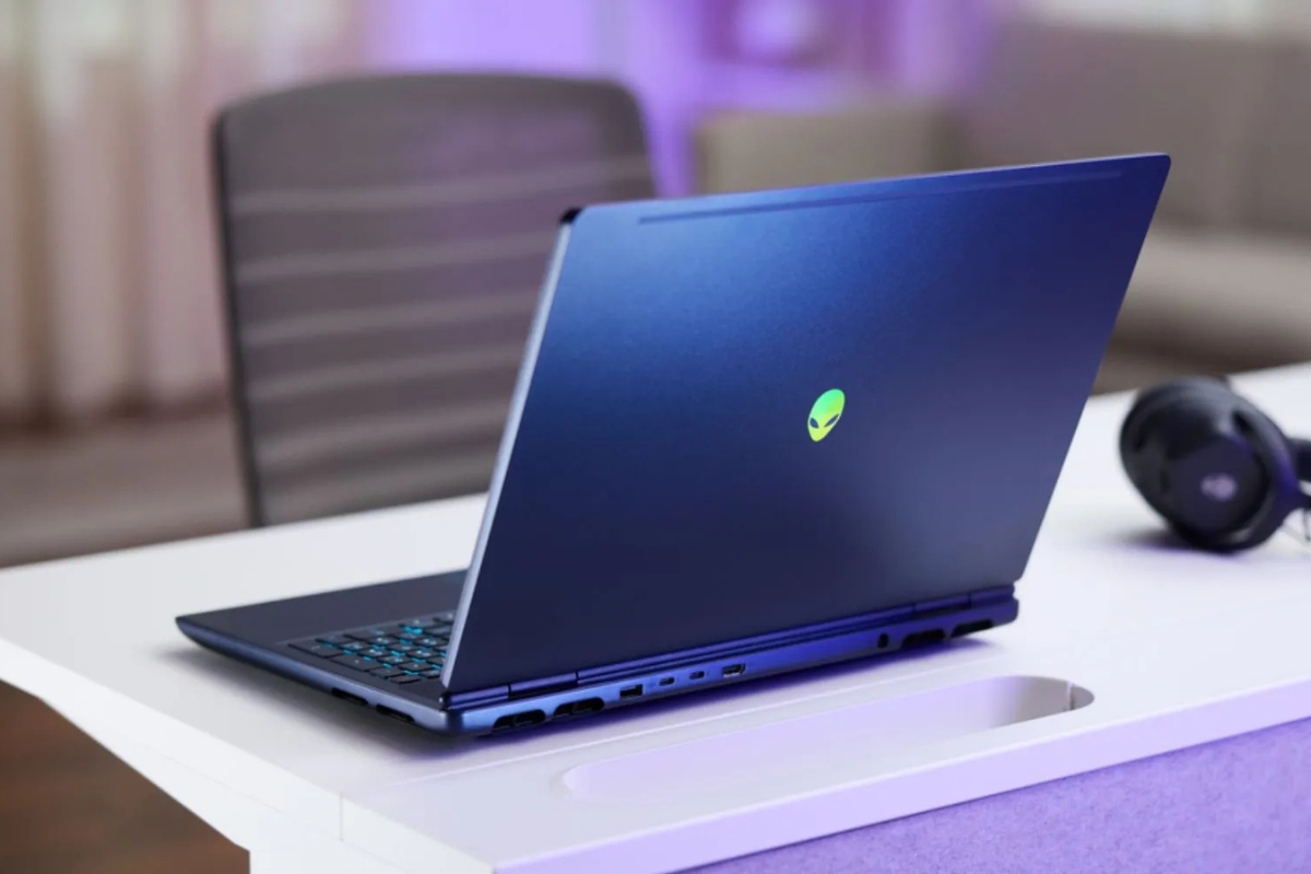Alienware 16 Aurora