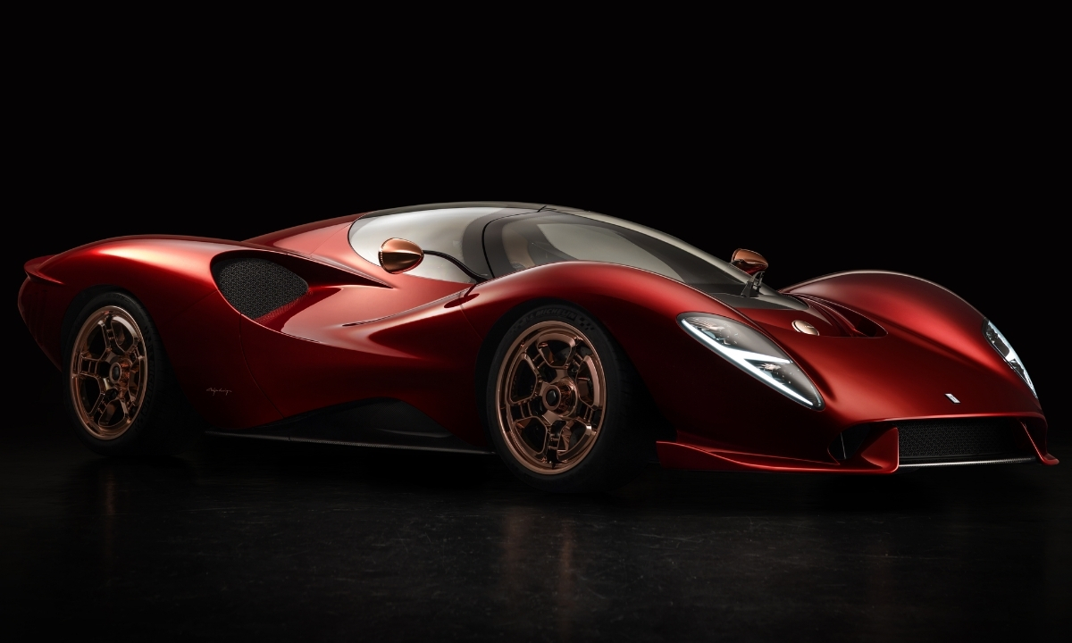 De Tomaso P72