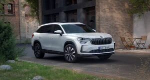 Skoda Kodiaq 14.86 kmpl मायलेज आणि प्रीमियम लक्झरी फक्त ₹38 लाखांपासून