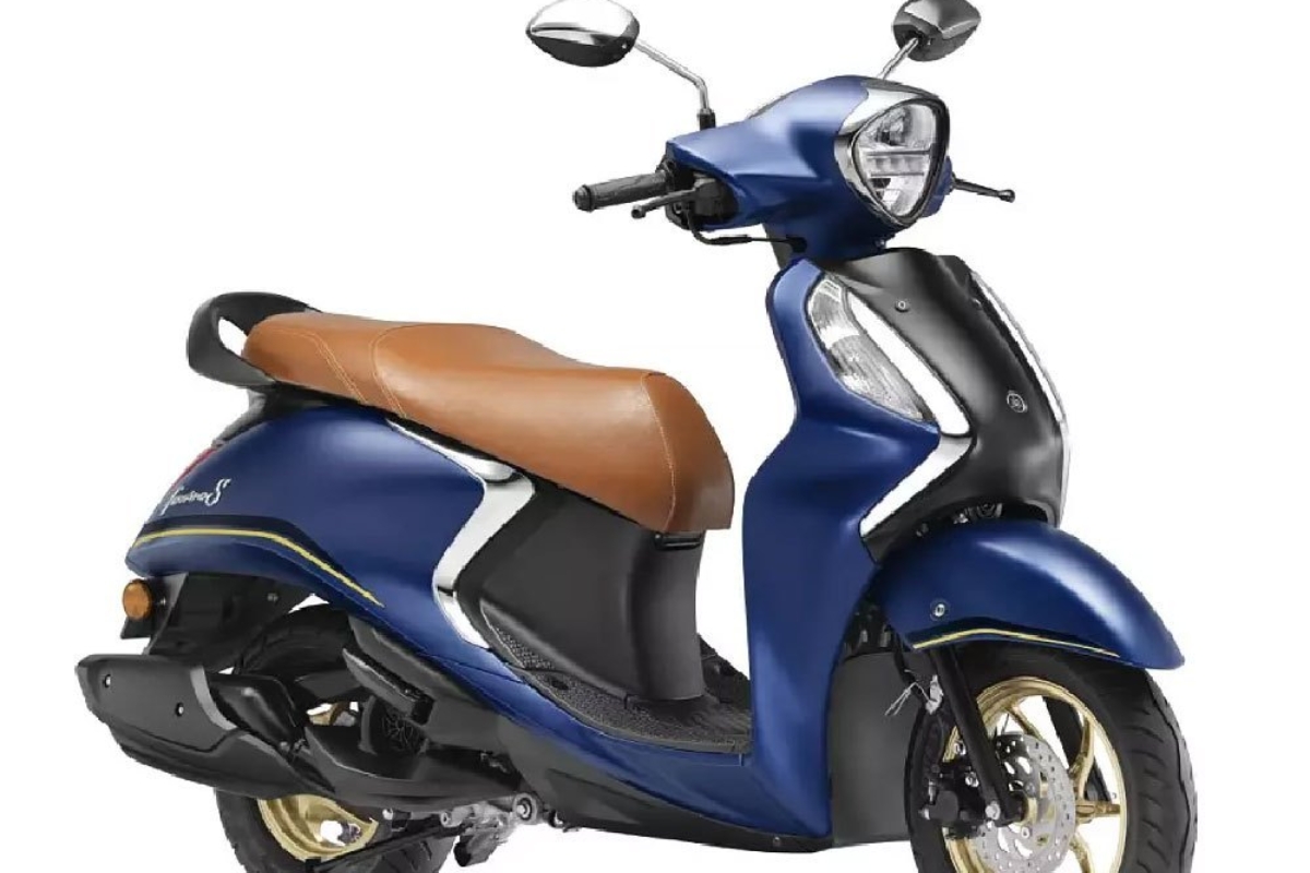Yamaha Fascino 125 Fi Hybrid 68.75kmpl मायलेज आणि 21L स्टोरेजसह परफेक्ट सिटी स्कूटर