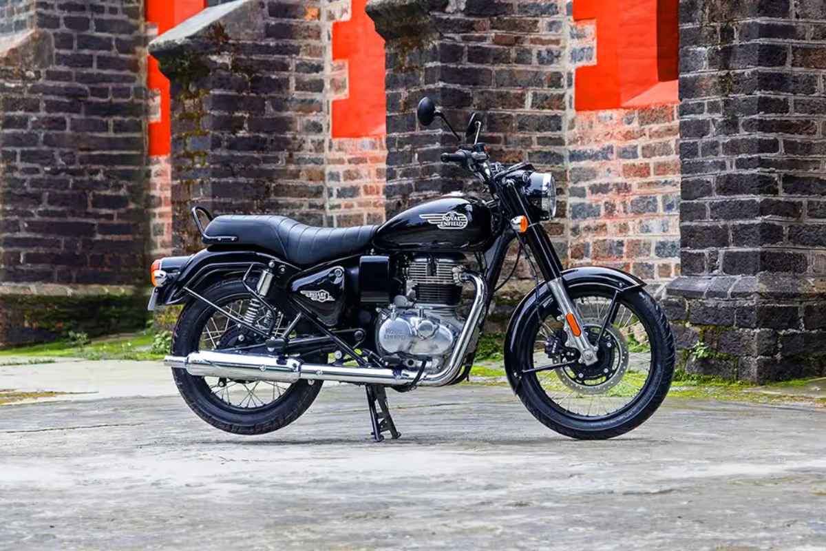 Bullet 350 ₹1.73 लाखांपासून दमदार लूक धडकी भरवणारा आवाज