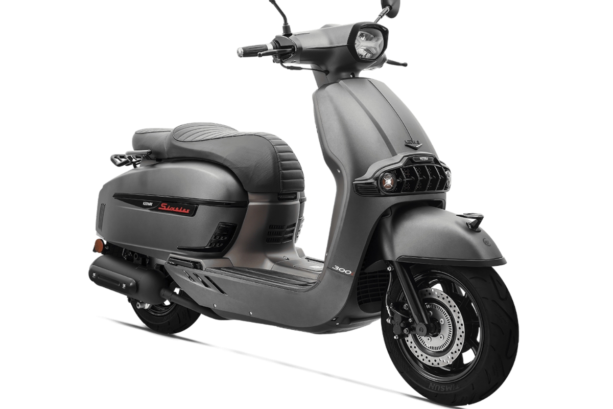 Keeway Sixties 300i ₹3.30 लाखांत जुन्या काळाची आठवण आणि नव्या काळाचं सामर्थ्य