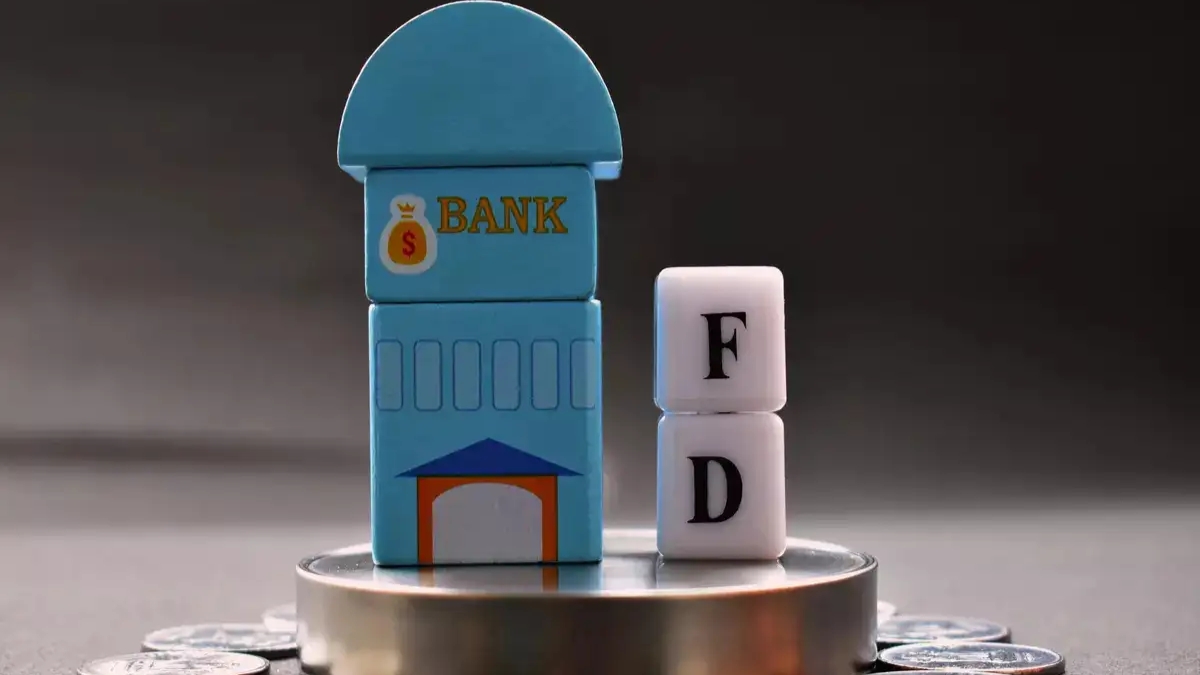 Bank FD बँक ऑफ बडौदा आणि कोटक महिंद्रात नवीन 7% ब्याज दरांवर कसा परिणाम होईल