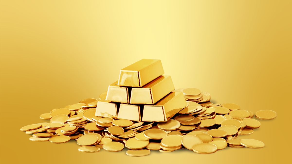 Gold And Silver Value 2025 मध्ये धक्कादायक घसरण, पण दीर्घकालीन फायदा कसा घ्या