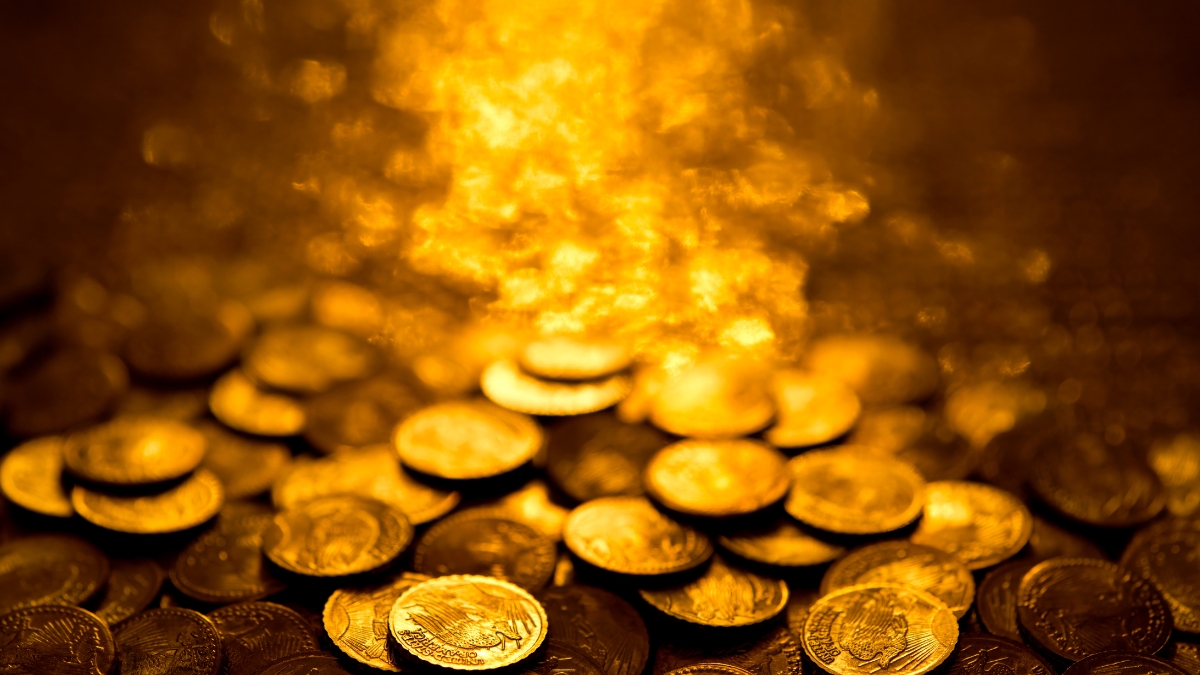 Gold Market Price आजच्या घडीला किती, गुंतवणुकीसाठी योग्य वेळ का ठरू शकतो
