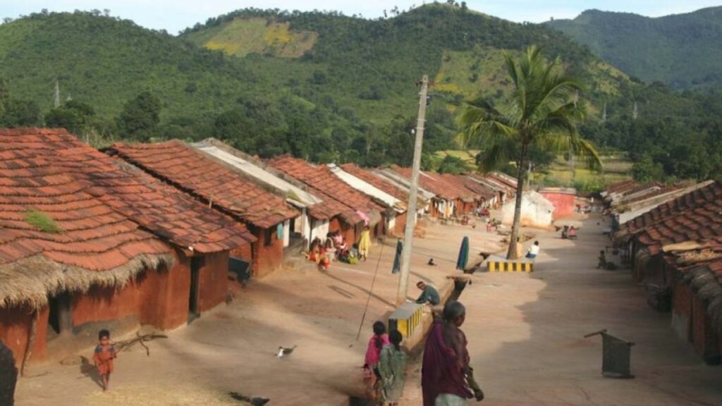 Pradhan Mantri Janjatiya Unnat Gram Abhiyan आदिवासी समाजासाठी आर्थिक रक्कमेचे फायदे आणि विकास