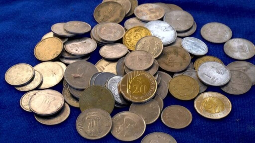 RBI Coins Minting भारतातील 4 ठिकाणी सिक्के निर्मितीचे कार्य आणि बदलतं आकार