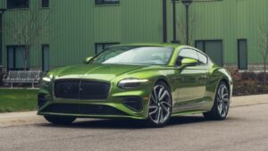 Bentley Continental GT Convertible किंमत ₹8.45 लाख, मायलेज 10.62 km/l खुल्या आकाशाखालील लक्झरी अनुभव