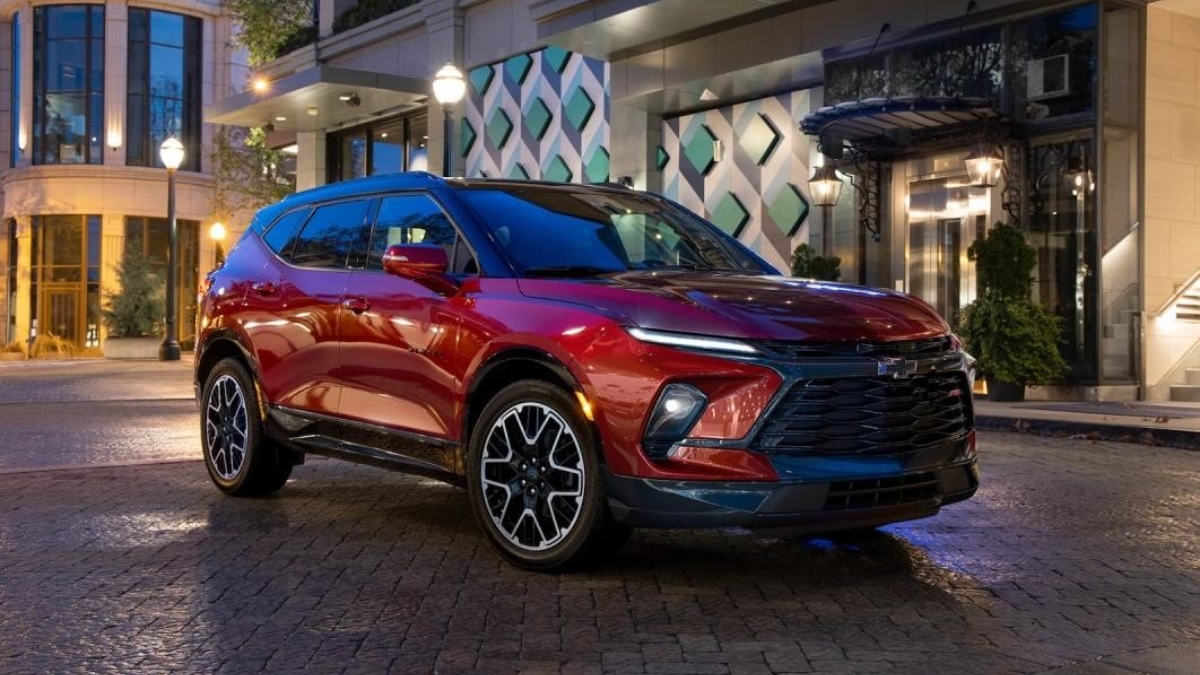 Chevrolet Blazer किंमत ₹40.5 लाख, अविश्वसनीय डिझाईन आणि पॉवरफुल फीचर्स