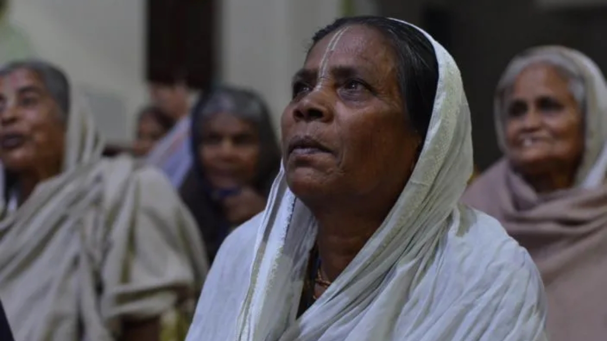 Vidhwa Pension Yojana दरमहा ₹900 पर्यंत आर्थिक मदतीसह महिलांसाठी आशेचा किरण