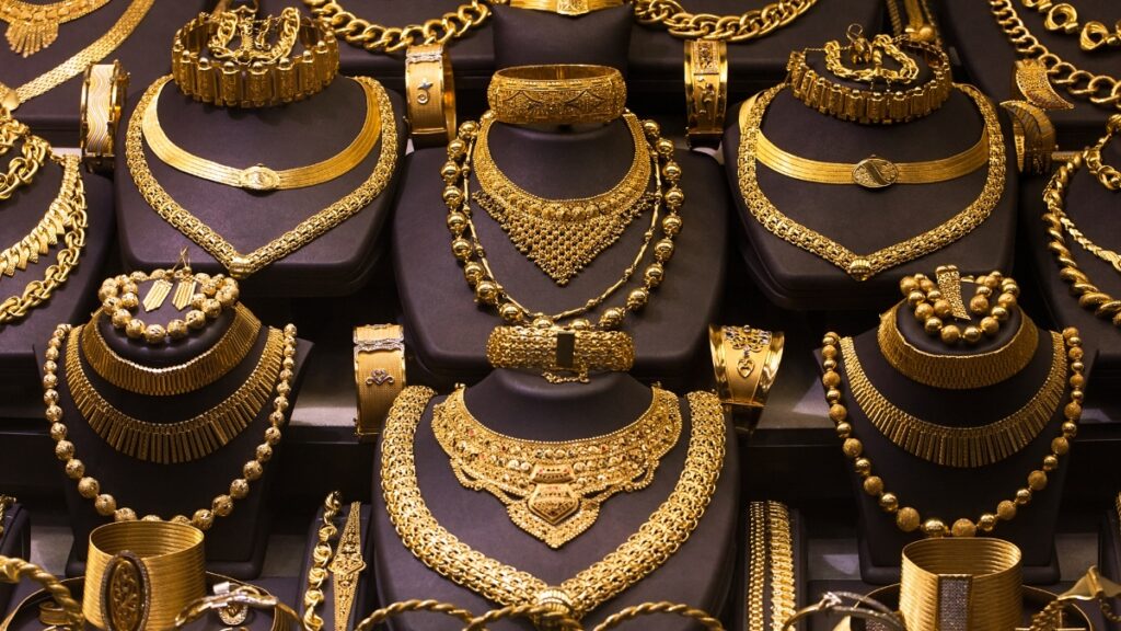 Current Gold Price अपडेट आज सोनं ₹8,950 मध्ये उपलब्ध ,आता खरेदी करावी का