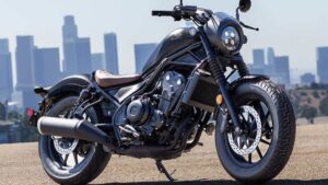 Honda Rebel 500 केवळ ₹5.5 लाखांमध्ये मिळवा स्टायलिश आणि आरामदायक क्रूझर
