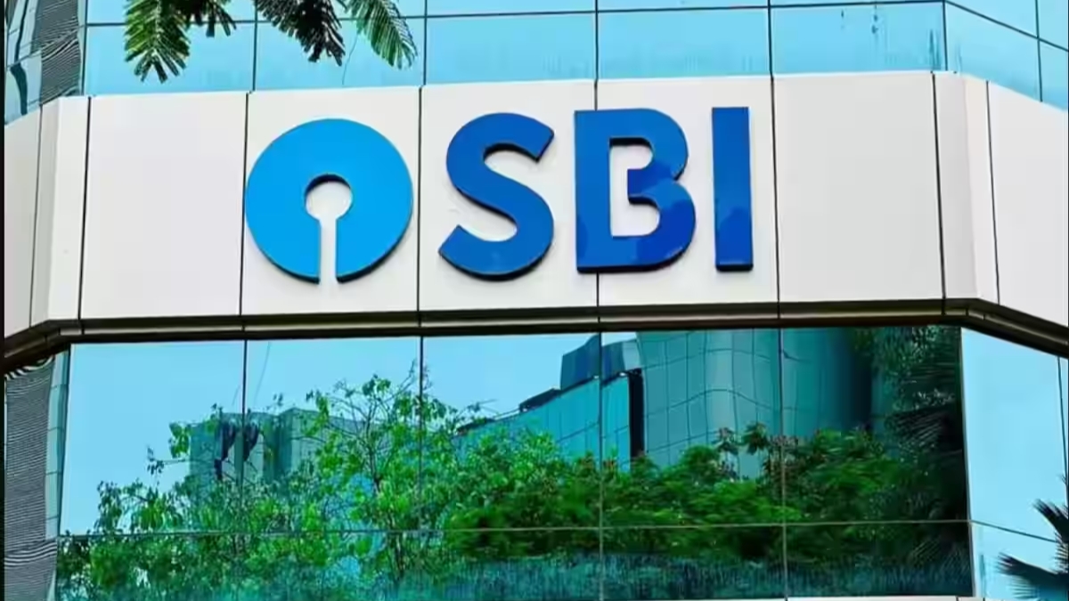 SBI Interest कमी ₹6.75 टक्क्यांपर्यंत FD व्याज, पण बँकेकडून नवे पर्याय उपलब्ध