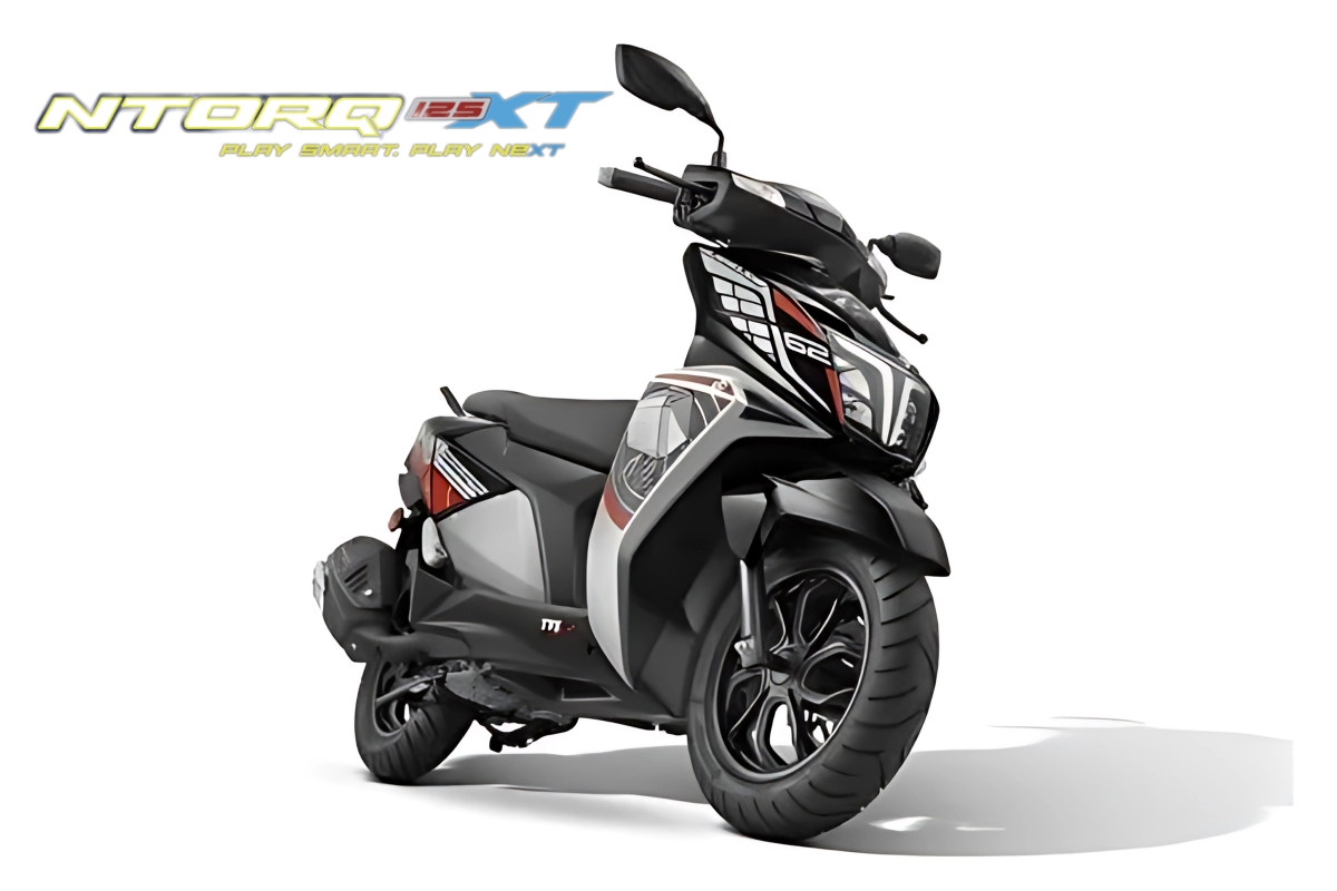 TVS NTORQ 125 ₹79,825 मध्ये मिळवा स्मार्ट कनेक्टिव्हिटी आणि पॉवरफुल परफॉर्मन्स