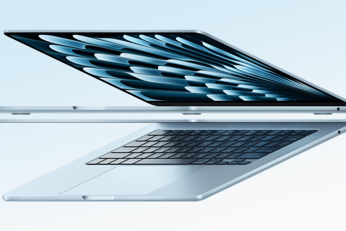 Apple MacBook Air 2025 फक्त ₹99,900 मध्ये हलका आणि शक्तिशाली लॅपटॉप