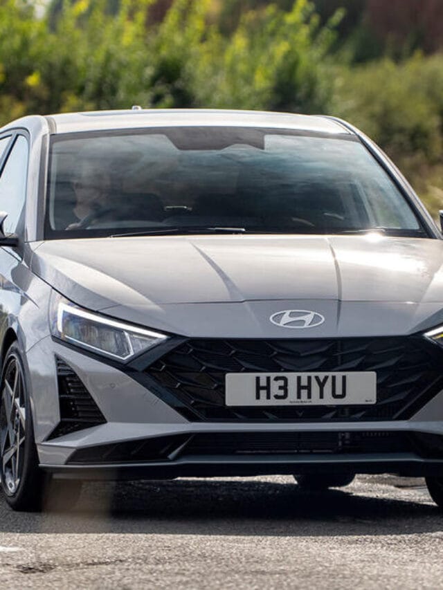 hyundai-i20-review-2023-01-cornering-front