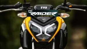 नयी टेक्नॉलजी के साथ Tvs फिर से लॉंच कर रहीं अपनी लोकप्रिय बाइक Raider, जाने क्या है बदलवों