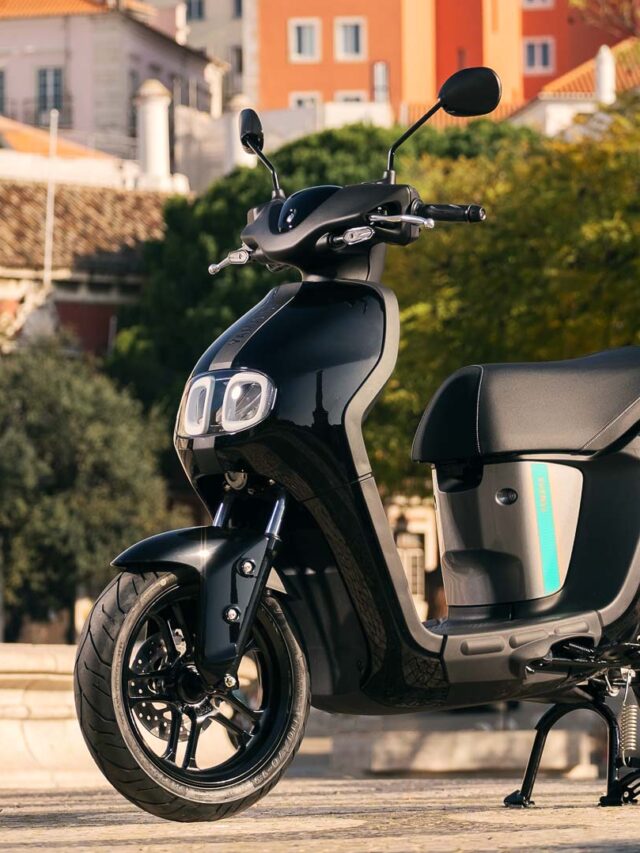 2022-yamaha-neo-electric-scooter-first-look-urban-mobility-14