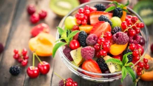 Healthy Fruit: बारिश के मौसम में बीमारियों से बचना चाहते हैं तो इन फलों का करें ख़ास तोर से सेवन