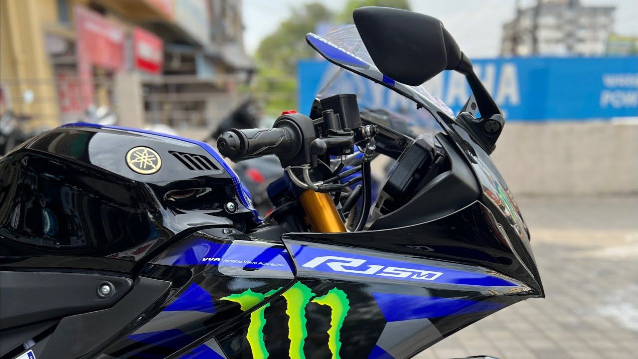 2024 Yamaha R15