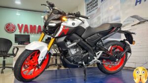 बेजोड़ फीचर्स के साथ ल़डकियों के दिलों को घायल करने आया Yamaha MT15 Bike, देखे कीमत