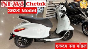 इंडियन मार्केट मे पहली बार लॉन्च हुआ CNG से चलने वाला Bajaj Chetak Scooter, देखे कीमत