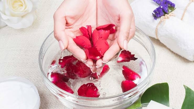 Rose Water For Hair Growth 