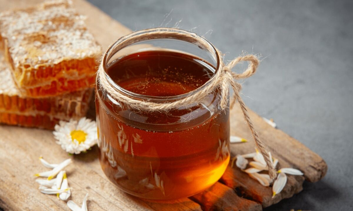 Winter Hair Tips, Honey For Hair 