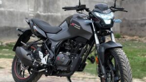 प्रीमियम फीचर्स और लेटेस्ट स्टाइलिश डिजाइन के साथ Honda को जड़ से खत्म करने आया Hero Xtreme 160R बाइक, देखिए कीमत