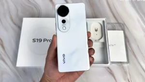 300MP कैमरा के साथ Oppo की खाट खड़ी करने आया Vivo S19 Pro, मिलेगा 7200mAH की Battery